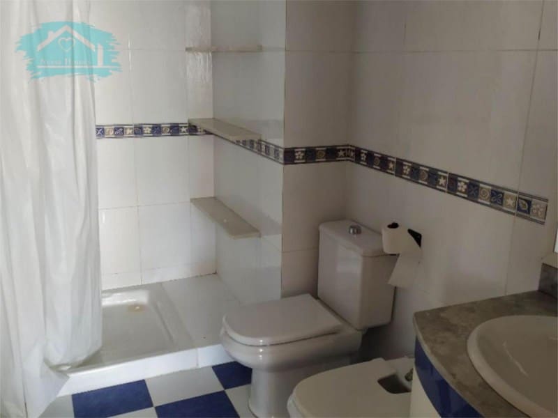 3 bedroom Flat for rent in Castello de la Plana - € 800 (Ref: 9468774)