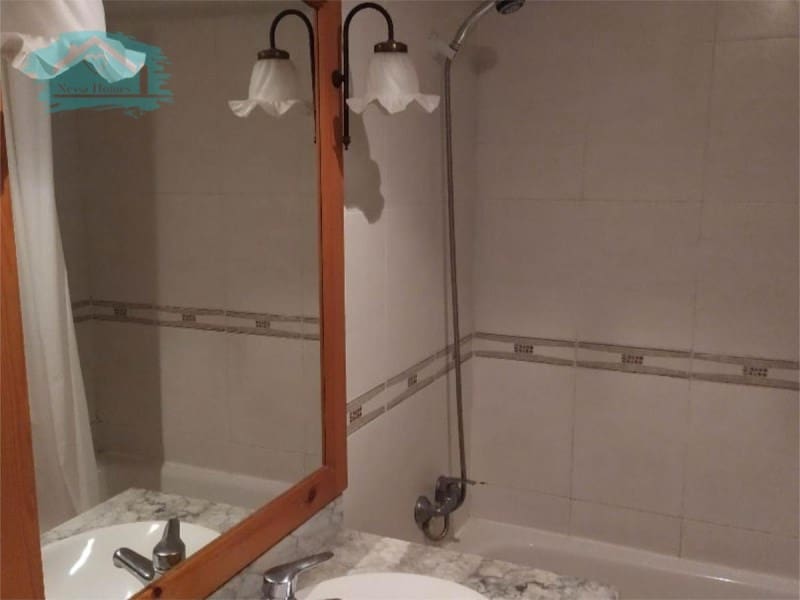 3 bedroom Flat for rent in Castello de la Plana - € 800 (Ref: 9468774)