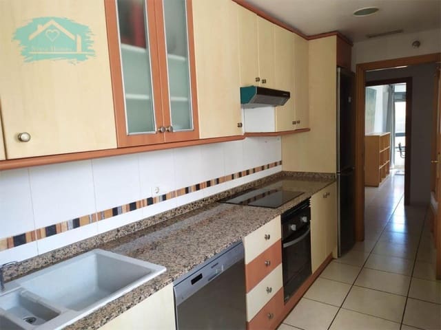 Piso de 3 habitaciones en Sur, Castelló de la Plana en alquiler - 800 € (Ref: 9468774)