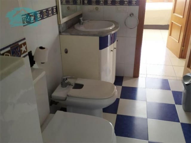 Piso de 3 habitaciones en Sur, Castelló de la Plana en alquiler - 800 € (Ref: 9468774)