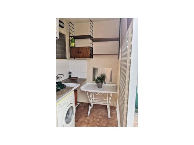 2 makuuhuone Omakotitalo vuokrattavana paikassa Oropesa  mukana uima-altaan 
autotalli - 600 € (Ref: 9468776)