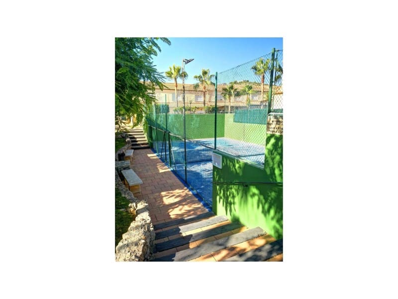 2 makuuhuone Omakotitalo vuokrattavana paikassa Oropesa  mukana uima-altaan 
autotalli - 600 € (Ref: 9468776)