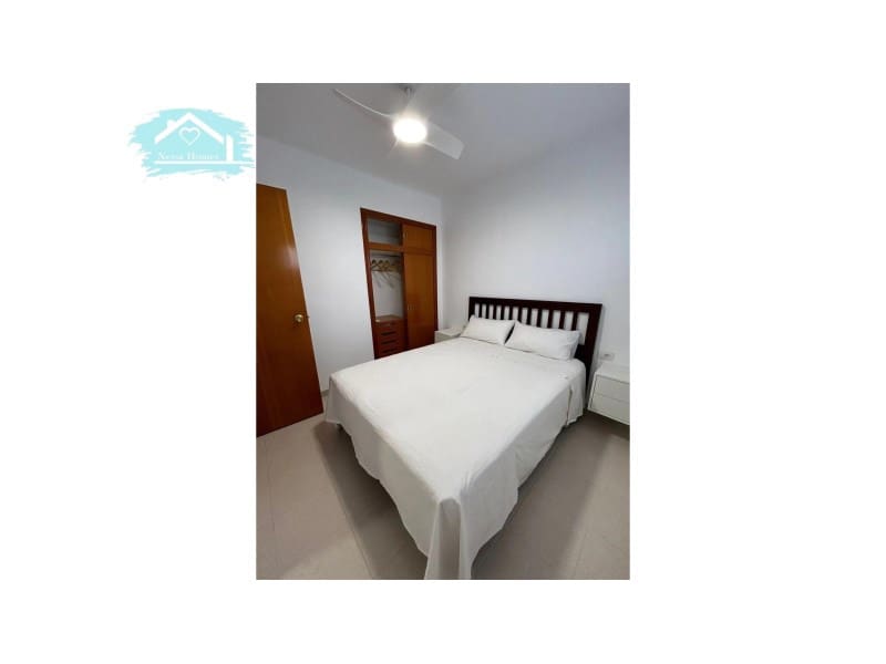 Piso de 2 habitaciones en Benicàssim en alquiler con piscina garaje - 800 € (Ref: 9468778)