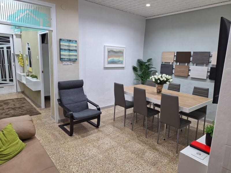 3 makuuhuone Omakotitalo vuokrattavana paikassa La Vall d'Uixo - 850 € (Ref: 9468779)