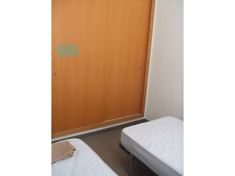 Piso de 2 habitaciones en Oropesa  en alquiler con piscina garaje - 1.300 € (Ref: 9468780)