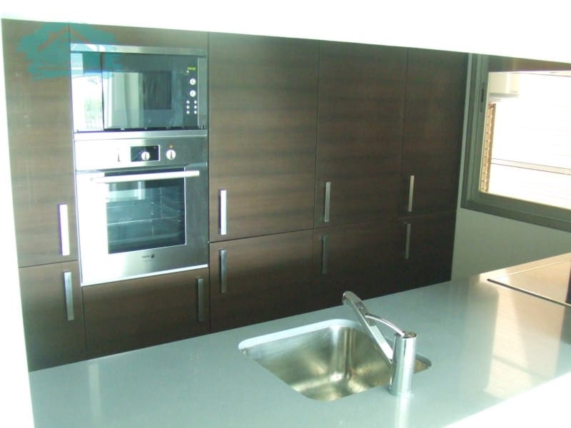 Piso de 2 habitaciones en Oropesa  en alquiler con piscina garaje - 1.300 € (Ref: 9468780)