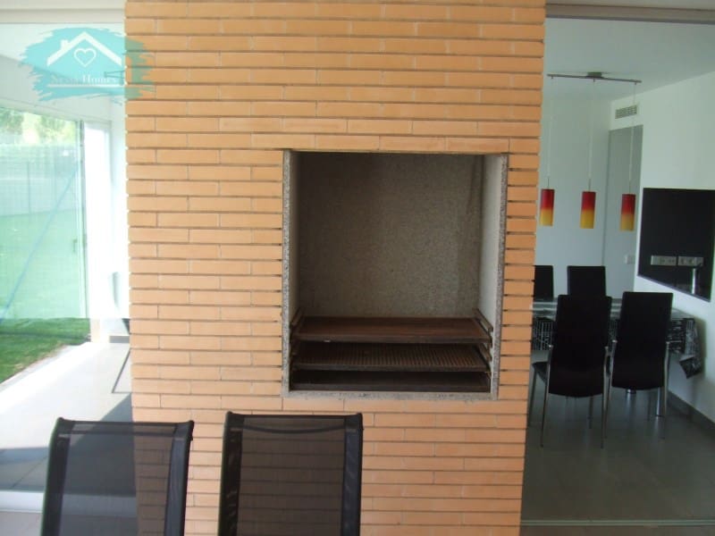 Piso de 2 habitaciones en Oropesa  en alquiler con piscina garaje - 1.300 € (Ref: 9468780)