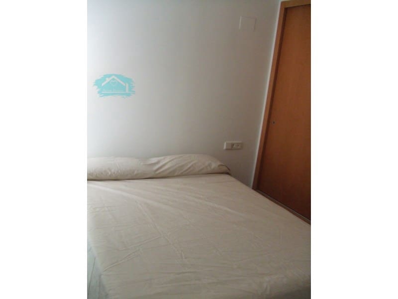 Piso de 2 habitaciones en Oropesa  en alquiler con piscina garaje - 1.300 € (Ref: 9468780)