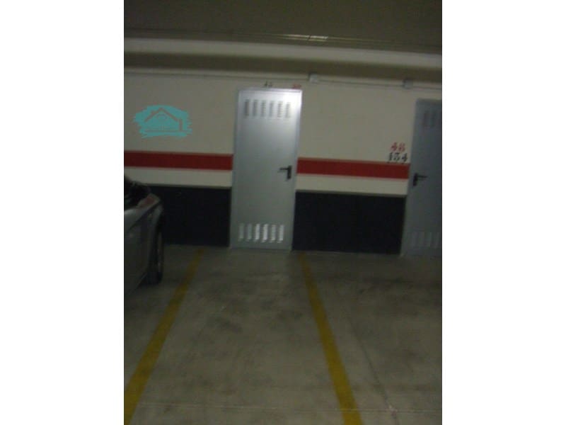 Piso de 2 habitaciones en Oropesa  en alquiler con piscina garaje - 1.300 € (Ref: 9468780)