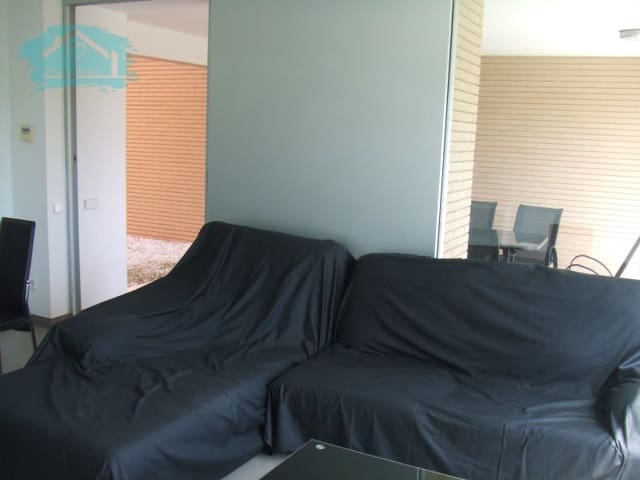 Piso de 2 habitaciones en Oropesa  en alquiler con piscina garaje - 1.300 € (Ref: 9468780)