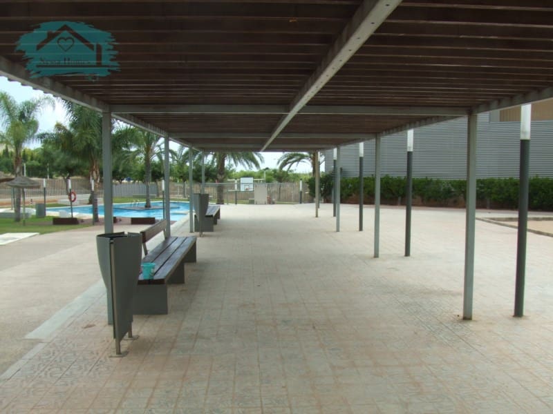 Piso de 2 habitaciones en Oropesa  en alquiler con piscina garaje - 1.300 € (Ref: 9468780)