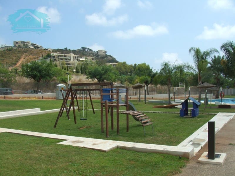 Piso de 2 habitaciones en Oropesa  en alquiler con piscina garaje - 1.300 € (Ref: 9468780)