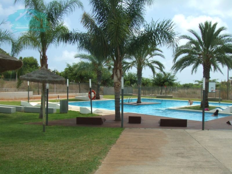 Piso de 2 habitaciones en Oropesa  en alquiler con piscina garaje - 1.300 € (Ref: 9468780)