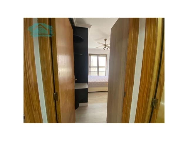 Piso de 1 habitación en Zona Pueblo, Guardamar del Segura en alquiler - 600 € (Ref: 9468781)