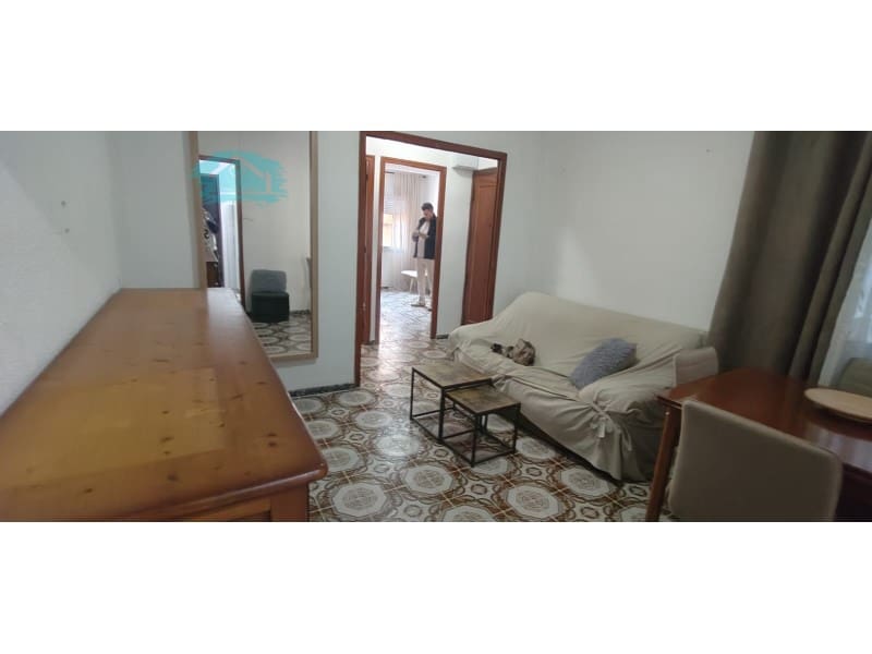 3 soveværelse Lejlighed til leje i Elda - € 650 (Ref: 9481284)