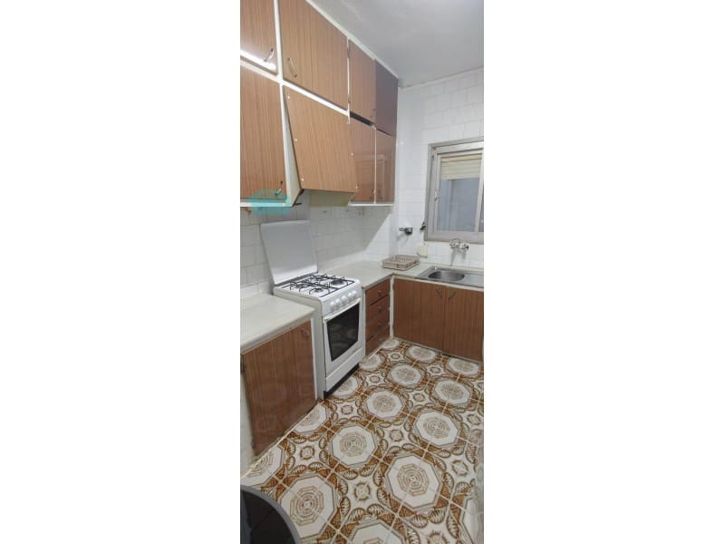 3 soveværelse Lejlighed til leje i Elda - € 650 (Ref: 9481284)