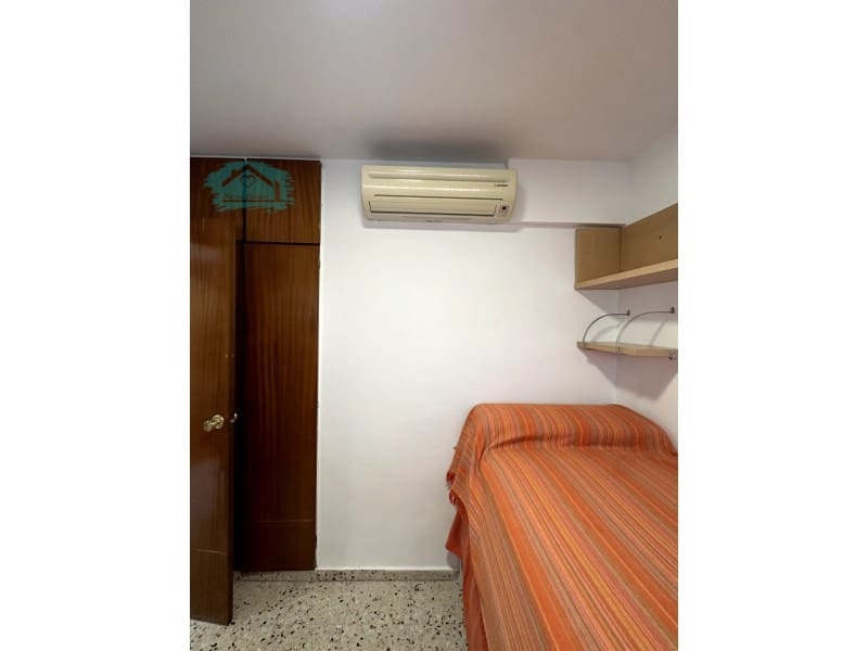 Piso de 2 habitaciones en Alicante / Alacant ciudad en alquiler con garaje - 750 € (Ref: 9483566)