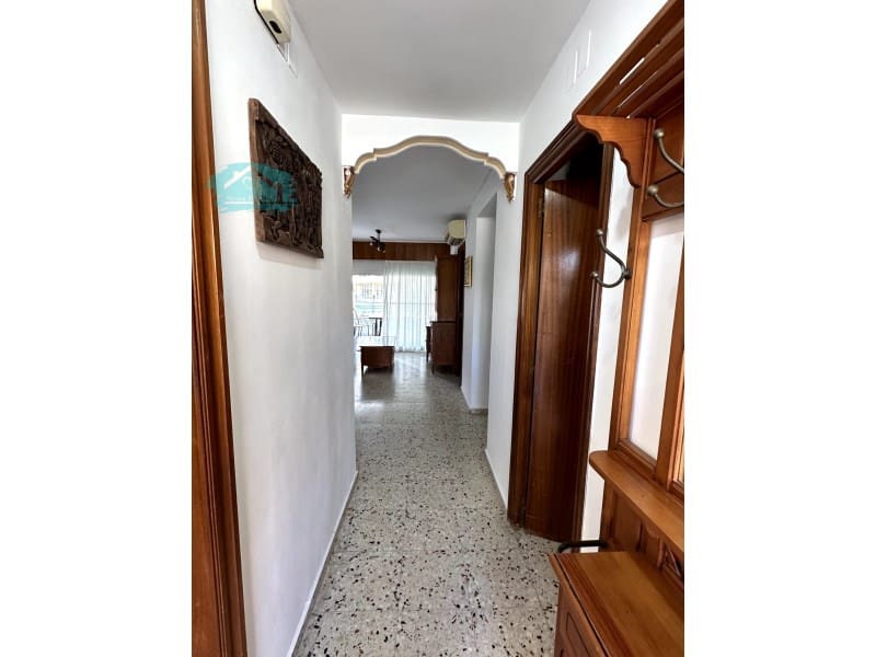 Piso de 2 habitaciones en Alicante / Alacant ciudad en alquiler con garaje - 750 € (Ref: 9483566)