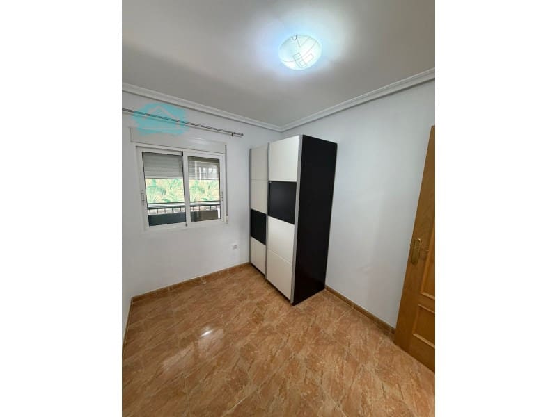 Piso de 2 habitaciones en San Vicente / Sant Vicent del Raspeig en alquiler - 750 € (Ref: 9488472)