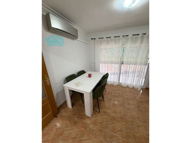 Piso de 2 habitaciones en San Vicente / Sant Vicent del Raspeig en alquiler - 750 € (Ref: 9488472)