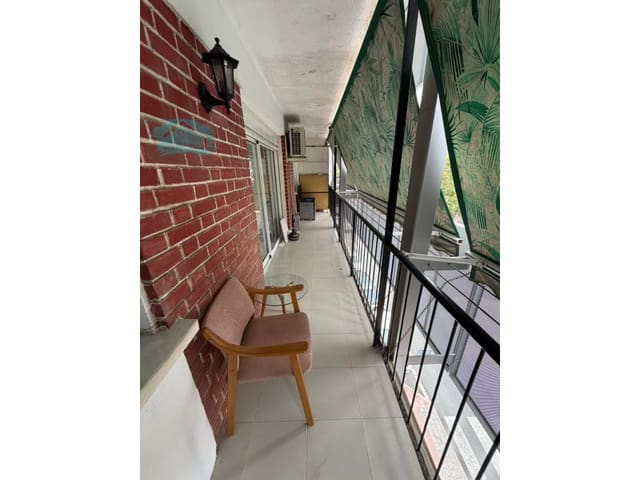 Piso de 2 habitaciones en San Vicente / Sant Vicent del Raspeig en alquiler - 750 € (Ref: 9488472)