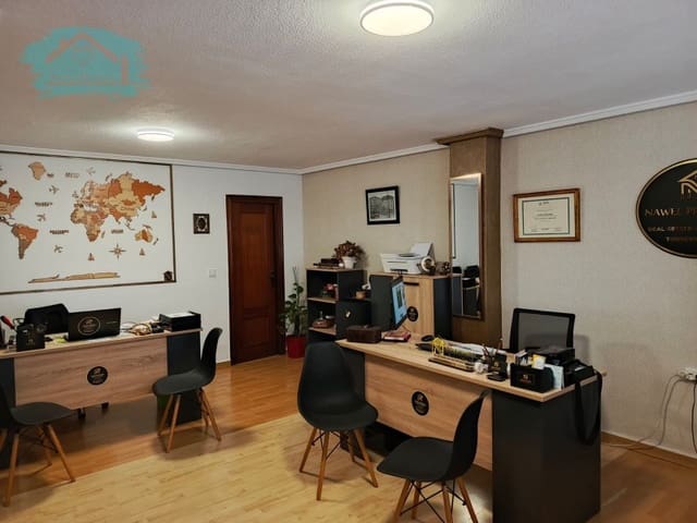 Local Comercial en Las Piscinas Naturales, Torrevieja en alquiler - 450 € (Ref: 9491612)