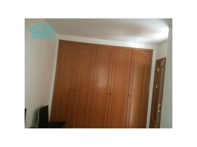 1 slaapkamer Flat te huur in Sur, Castelló de la Plana - € 675 (Ref: 9495601)