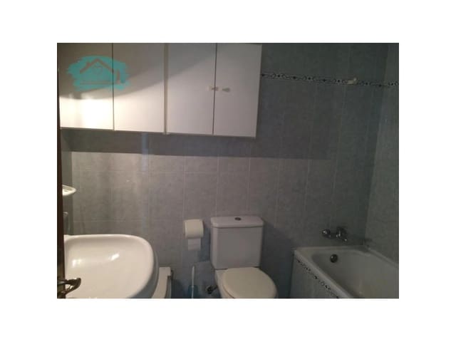 1 slaapkamer Flat te huur in Sur, Castelló de la Plana - € 675 (Ref: 9495601)