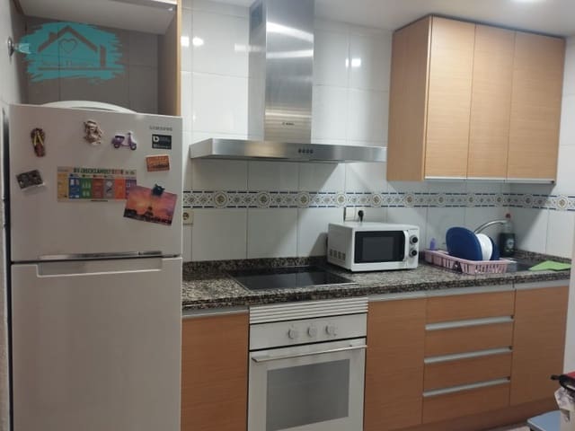 Piso de 1 habitación en Sur, Castelló de la Plana en alquiler - 675 € (Ref: 9495601)