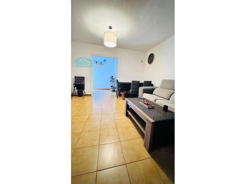 Piso de 3 habitaciones en Alicante / Alacant ciudad en alquiler - 750 € (Ref: 9502578)