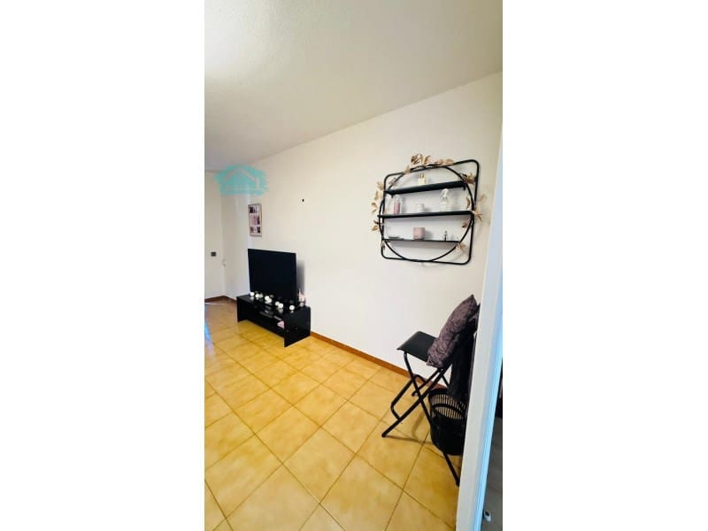 Piso de 3 habitaciones en Alicante / Alacant ciudad en alquiler - 750 € (Ref: 9502578)