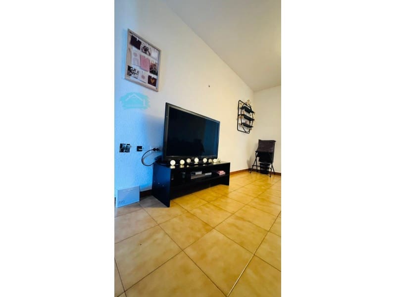 Piso de 3 habitaciones en Alicante / Alacant ciudad en alquiler - 750 € (Ref: 9502578)