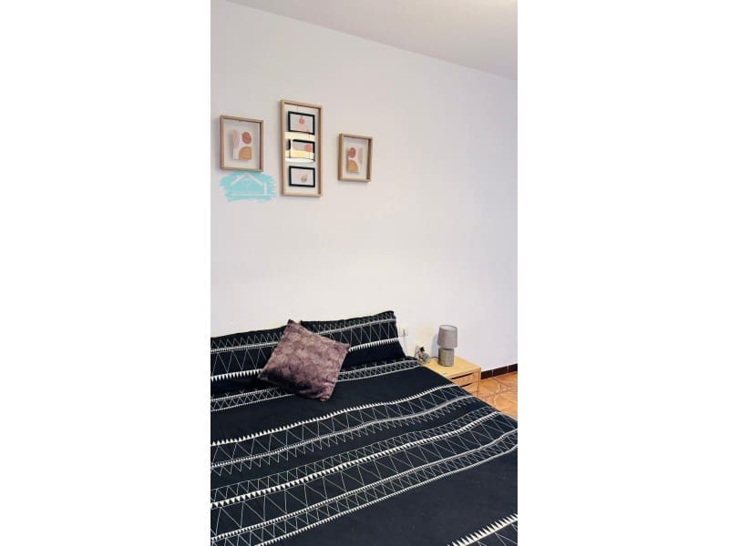 Piso de 3 habitaciones en Alicante / Alacant ciudad en alquiler - 750 € (Ref: 9502578)