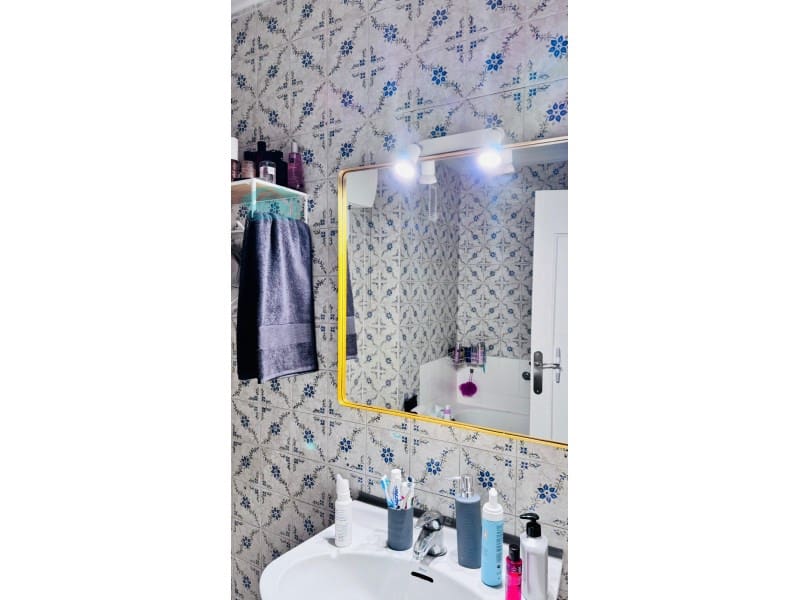 Piso de 3 habitaciones en Alicante / Alacant ciudad en alquiler - 750 € (Ref: 9502578)