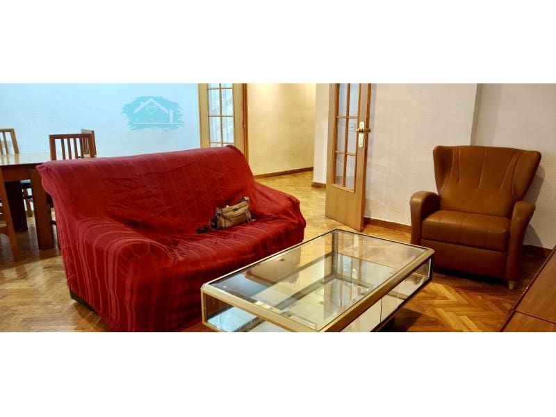 3 bedroom Flat for rent in Elda - € 750 (Ref: 9502579)