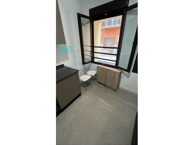 1 bedroom Flat for rent in Monovar / Monover - € 550 (Ref: 9530925)