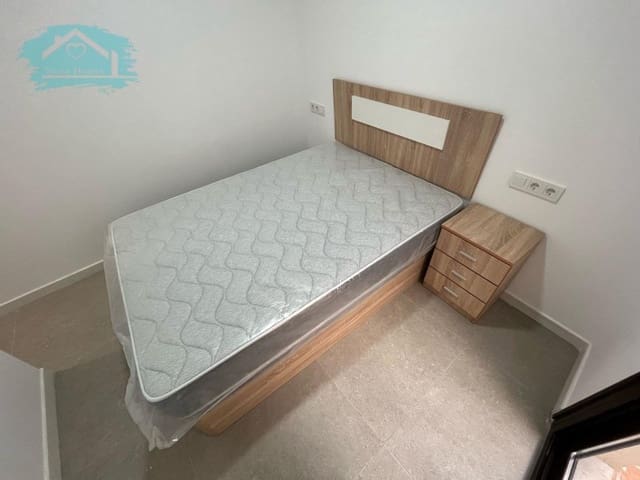 1 bedroom Flat for rent in Monóvar / Monóver - € 550 (Ref: 9530925)