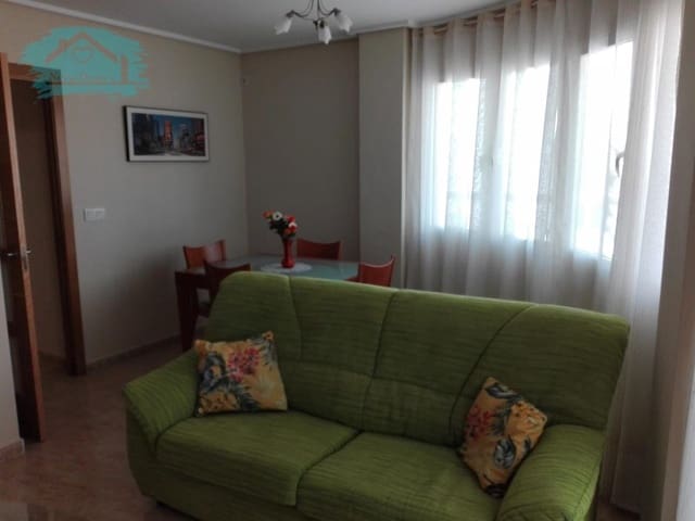 Piso de 3 habitaciones en Centro - Muelle Pesquero, Torrevieja en alquiler - 750 € (Ref: 9536081)