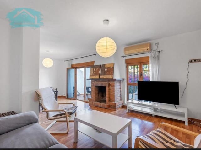 3 soverom Bungalow til leie i Playa de Muchavista, El Campello med svømmebasseng - € 3 000 (Ref: 9551869)