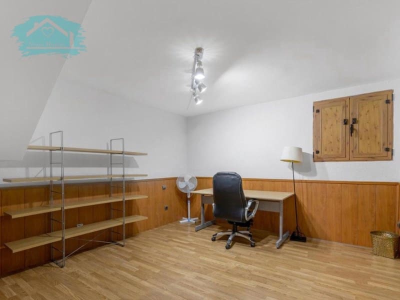 3 bedroom Bungalow for rent in Playa de Muchavista with pool - € 3,000 (Ref: 9551869)