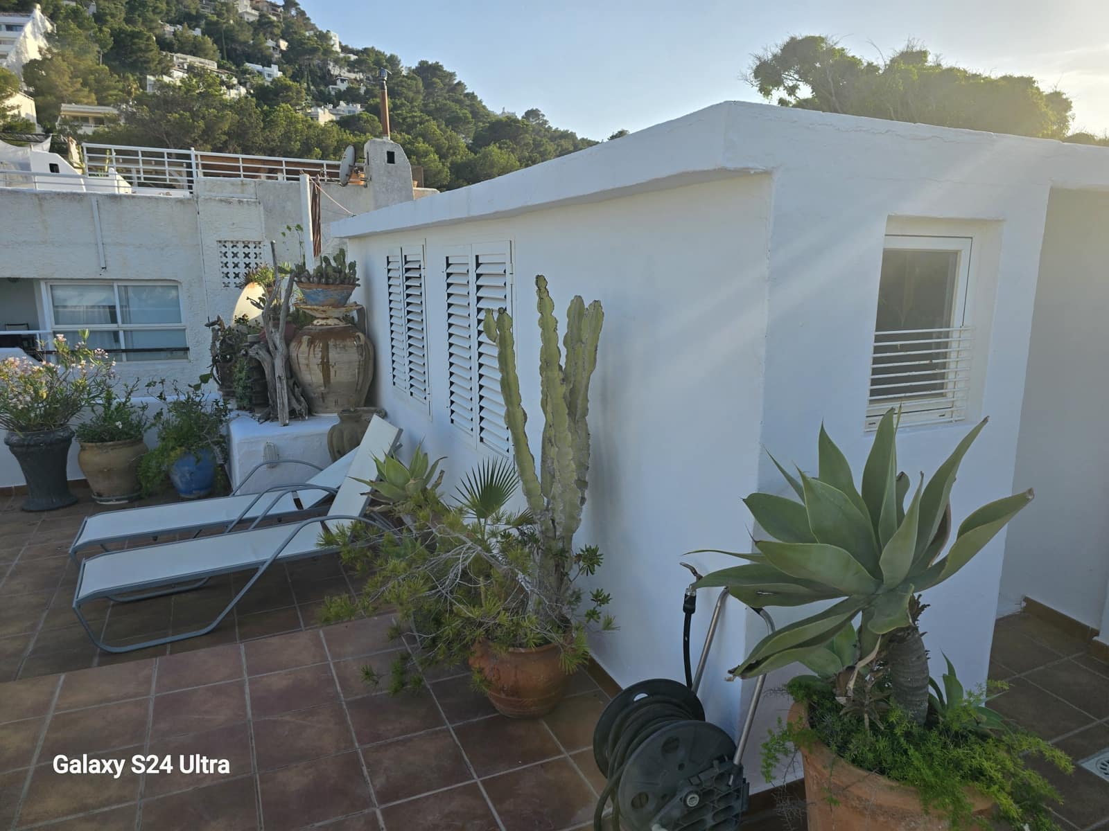 4 makuuhuone Ranta-asunto myytävänä paikassa Santa Eulalia / Santa Eularia mukana uima-altaan 
autotalli - 765 000 € (Ref: 9426618)