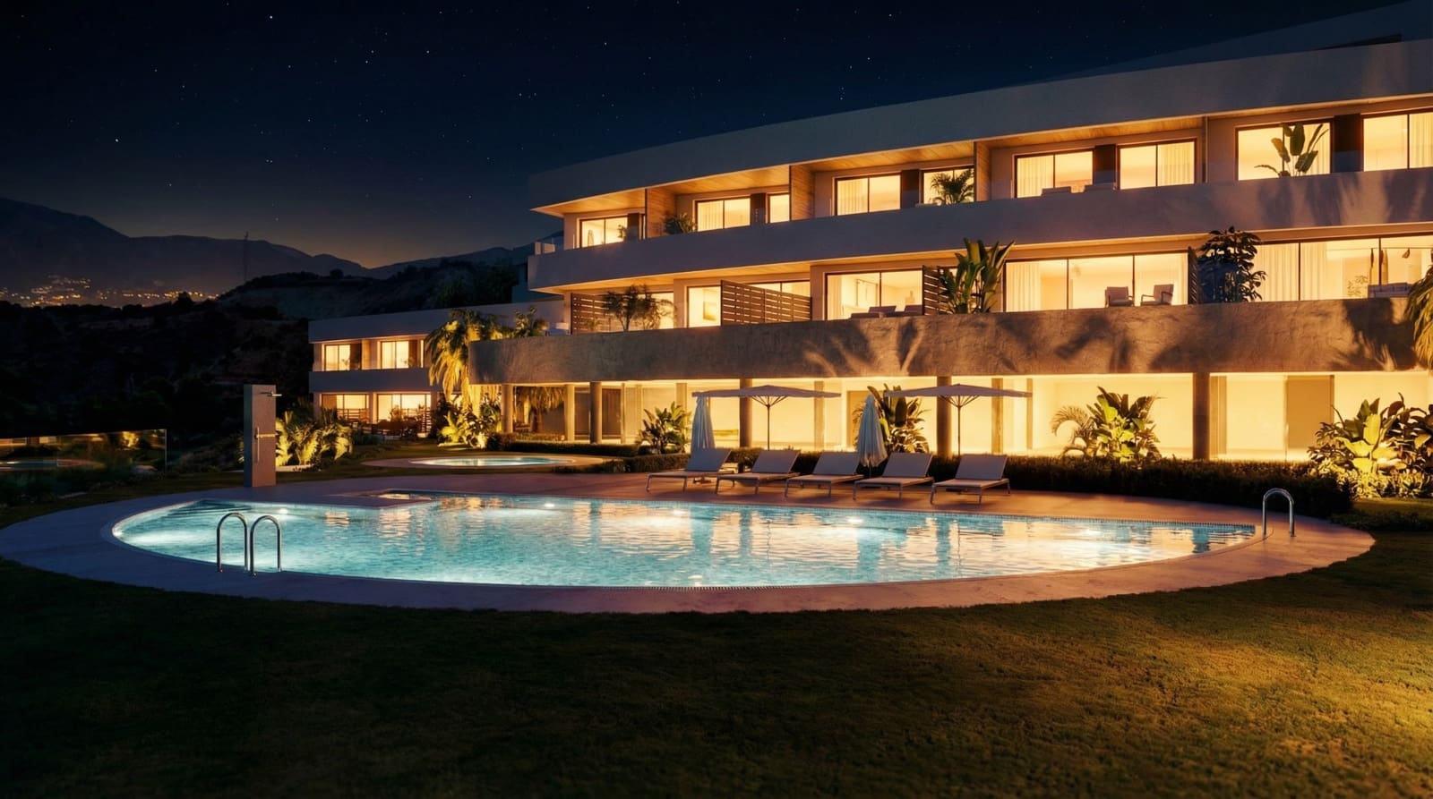 3 bedroom Villa for sale in Fuengirola with pool - € 1,180,000 (Ref: 9716555)