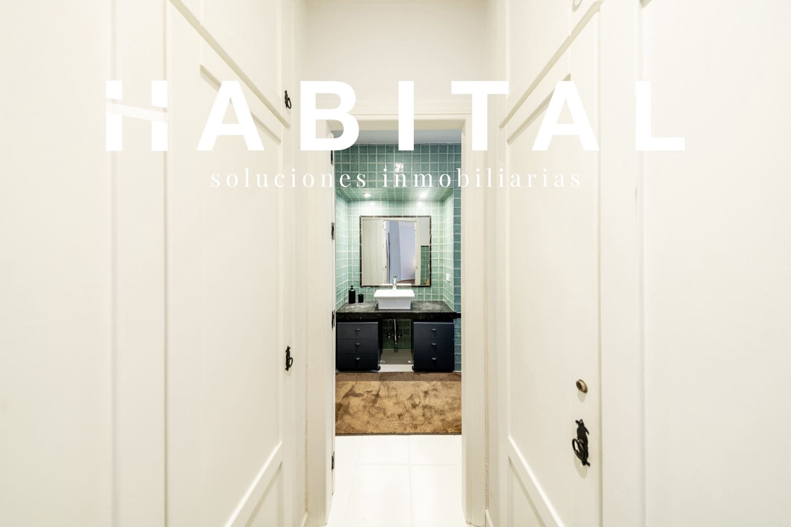 Casa de 5 habitaciones en Sotogrande en venta con piscina - 1.700.000 € (Ref: 9445536)