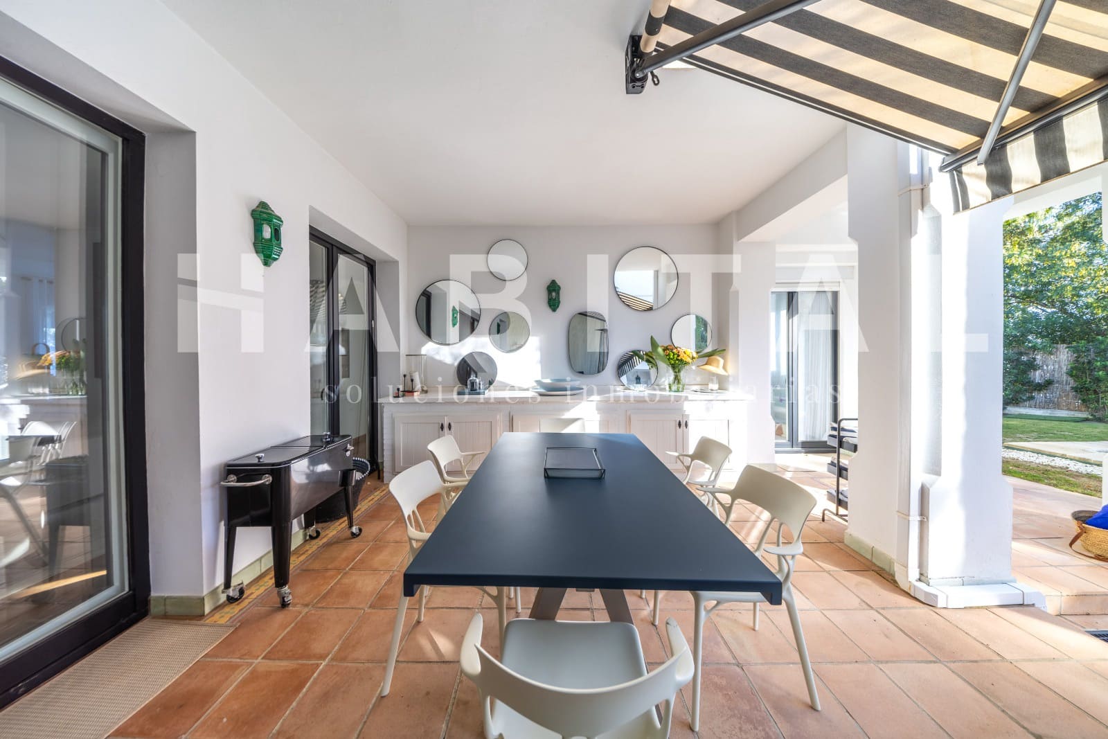 Casa de 5 habitaciones en Sotogrande en venta con piscina - 1.700.000 € (Ref: 9445536)