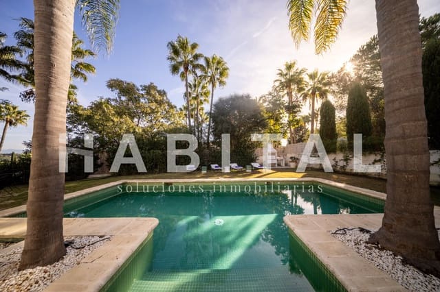 Casa de 5 habitaciones en Sotogrande Alto, San Roque en venta con piscina - 1.700.000 € (Ref: 9445536)