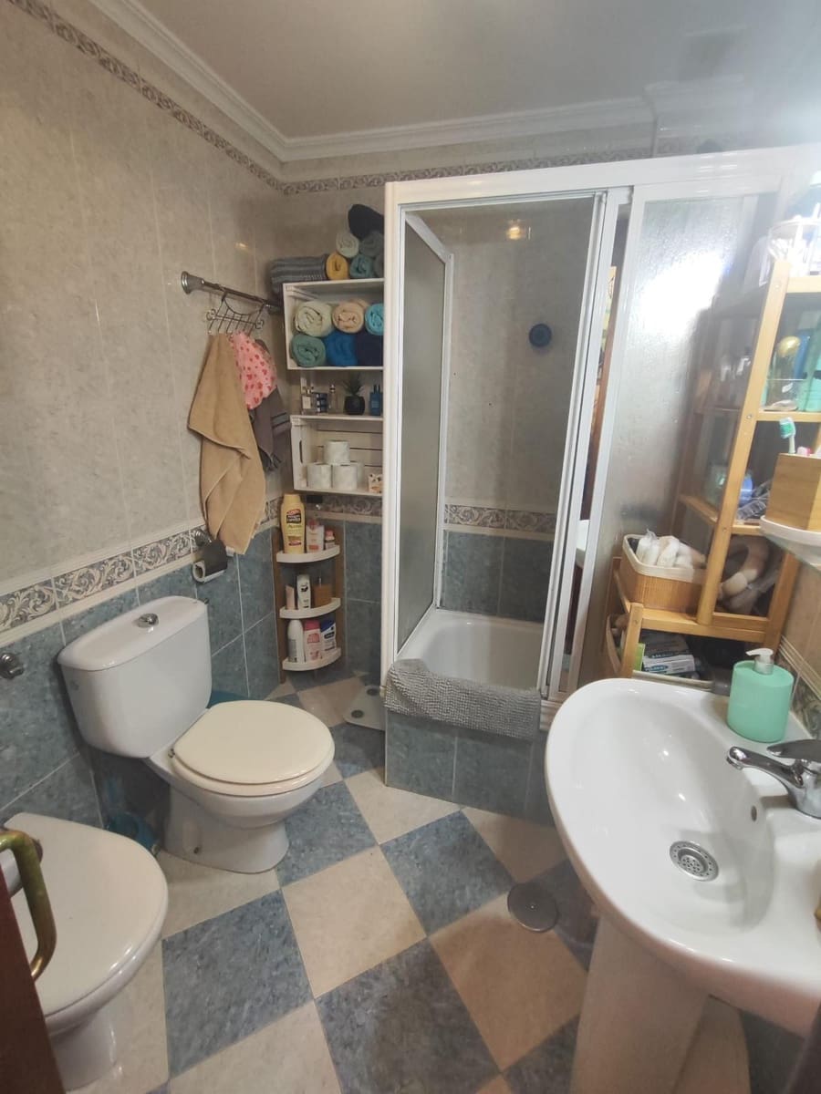 3 soverom Rekkehus til salgs i Algeciras med garasje - € 230 000 (Ref: 9447242)