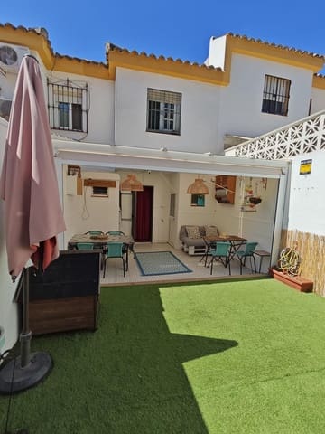 3 soverom Rekkehus til salgs i Algeciras med garasje - € 230 000 (Ref: 9447242)
