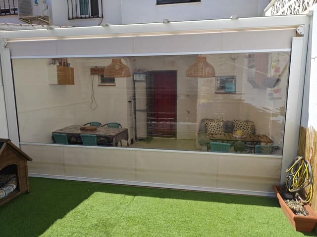 3 soverom Rekkehus til salgs i Algeciras med garasje - € 230 000 (Ref: 9447242)