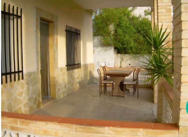 6 sovrum Villa till salu i Llombai med pool garage - 145 000 € (Ref: 9438006)