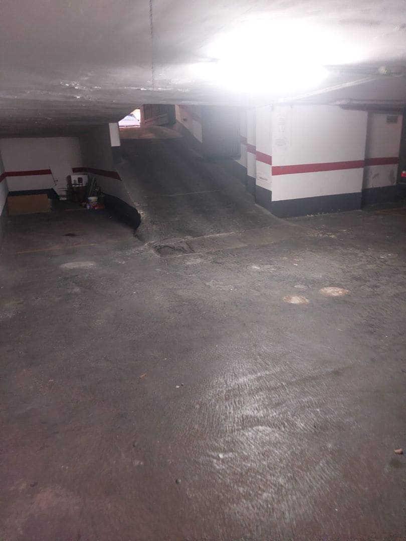 Garage for sale in Valencia city - € 25,000 (Ref: 9438007)